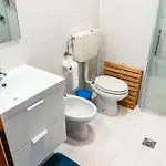 Appartamento Tastefully Furnished Flat With Lateral Sea View *