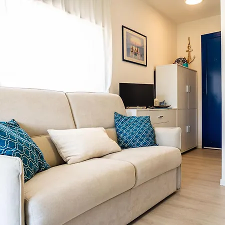 Apartment Cozy Flat With Lateral Sea View In Bibione